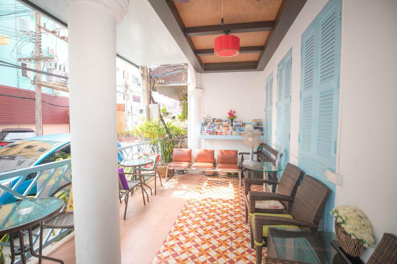 Отель Sino House Patong Экстерьер фото